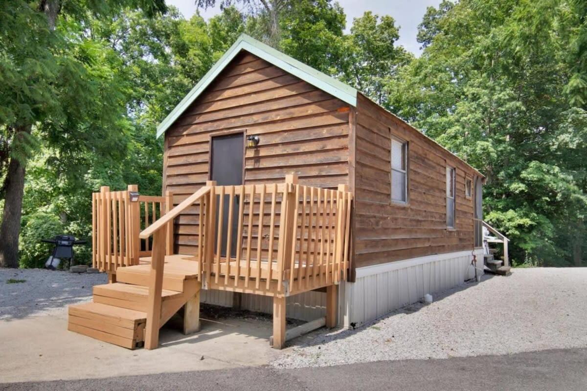 Charming Log Cabin In Bloomington Esterno foto